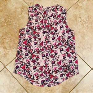 Women’s button-up flower tank blouse
